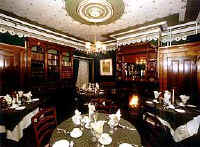 Library.jpg (17420 bytes)